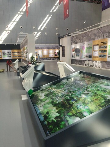 宿遷市建市20周年展覽館信息發(fā)布、觸摸設(shè)備均由米可提供